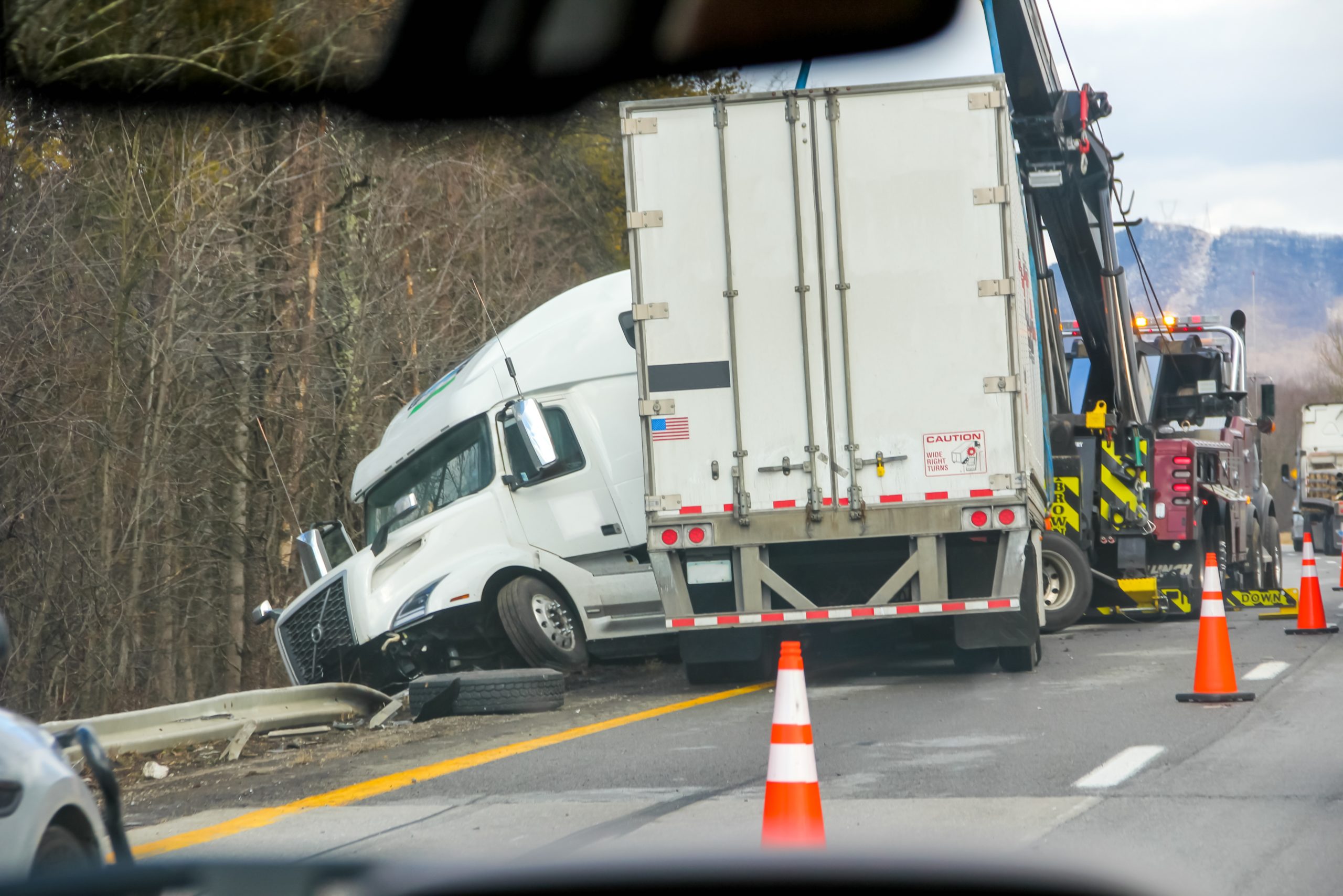 What Are the Leading Causes of Tractor-Trailer Accidents in Arkansas?