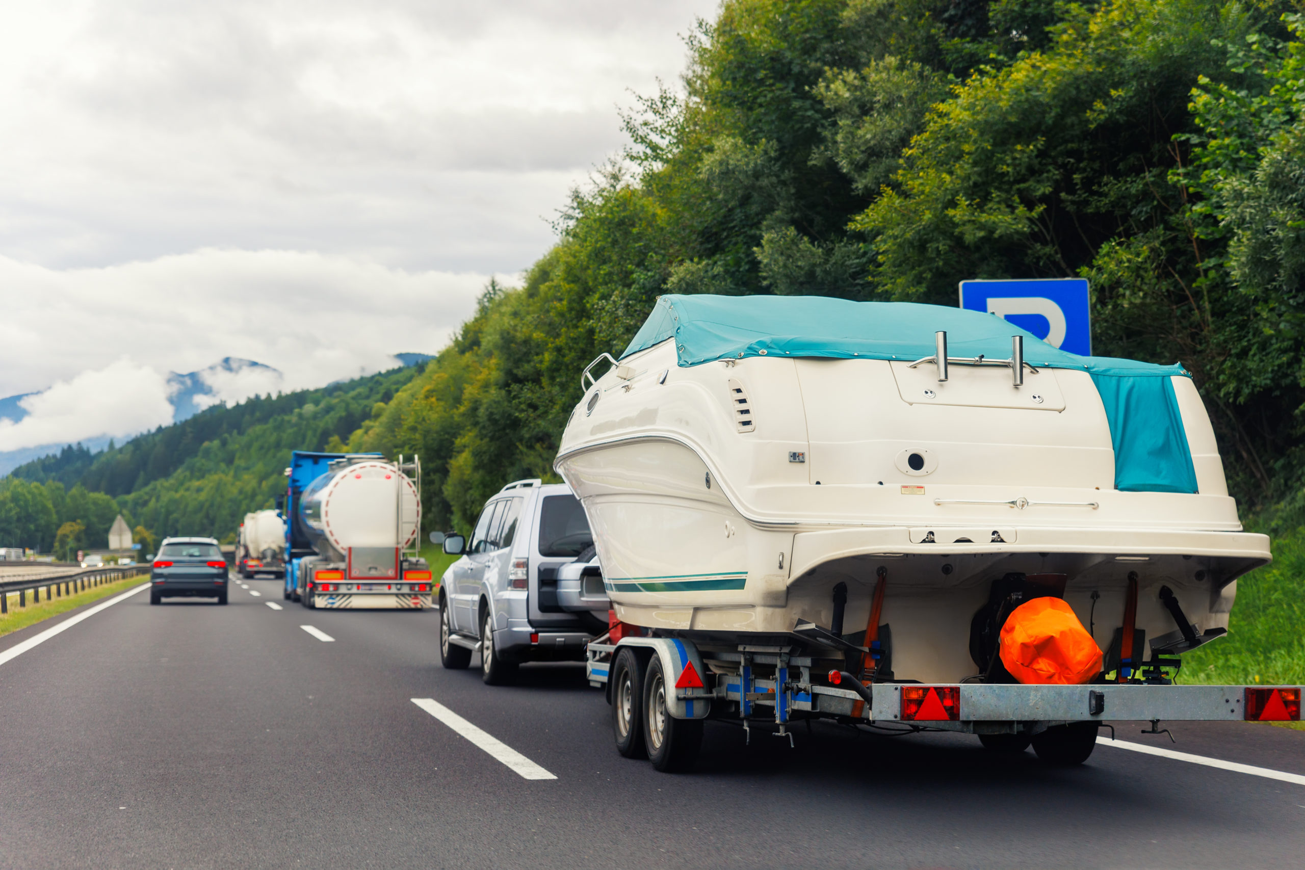 Arkansas, Other States Remind Drivers to Secure Their Loads on the Road
